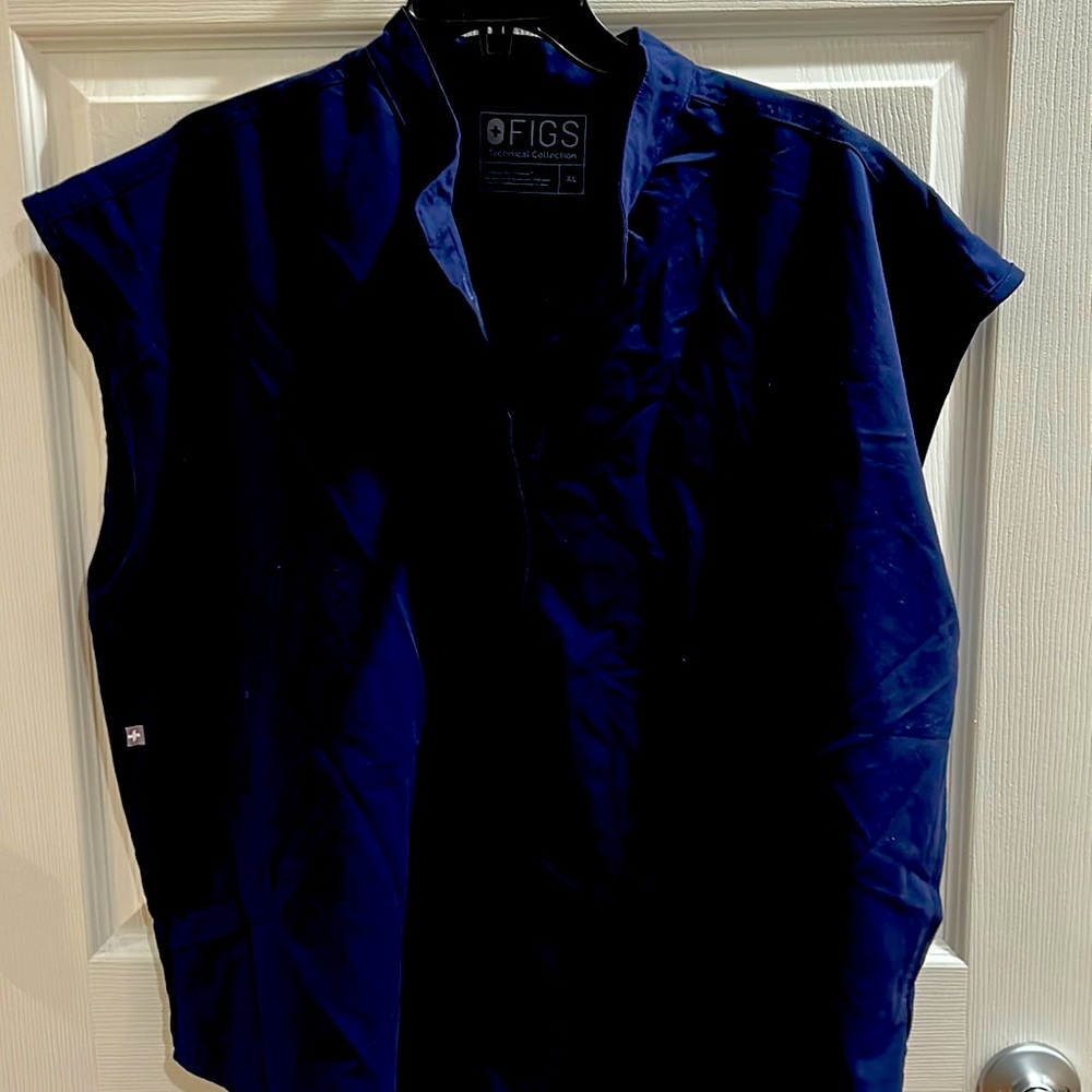 Figs Technical Collection Scrub Shirt